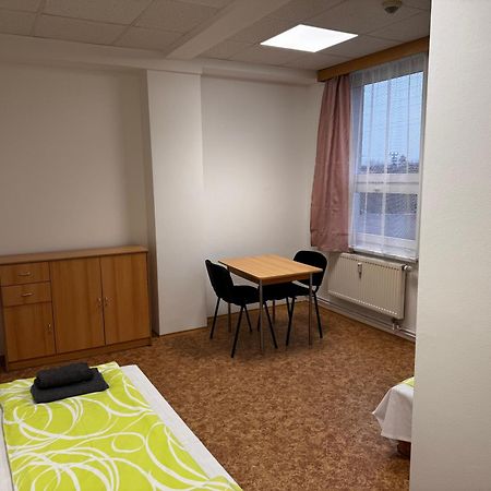 Ústí nad Labem D8 Apartmany المظهر الخارجي الصورة