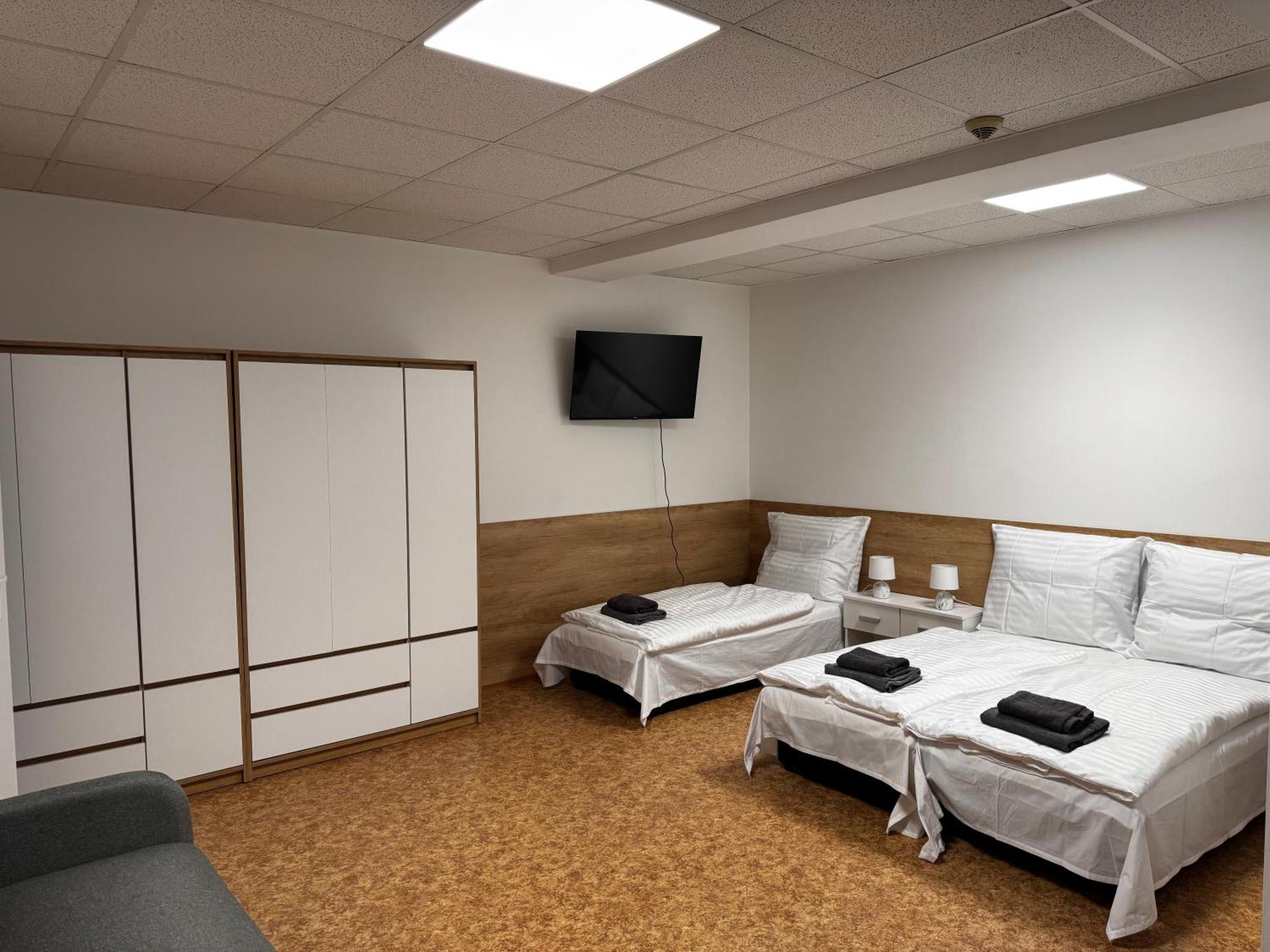 Ústí nad Labem D8 Apartmany المظهر الخارجي الصورة